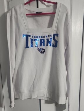 💙 Titan White Women's Square-Neck Sequin Logo Sweatshirt